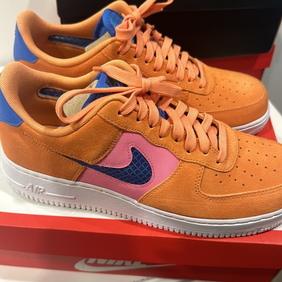 Nike sneakers - Picture 3 of 4